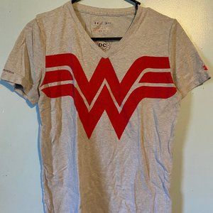2/$15 Under Armour Wonder Woman Heat Gear Tee